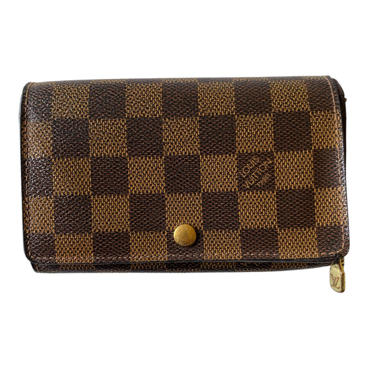 Louis Vuitton damier wallet CA1001 Authentic with COA