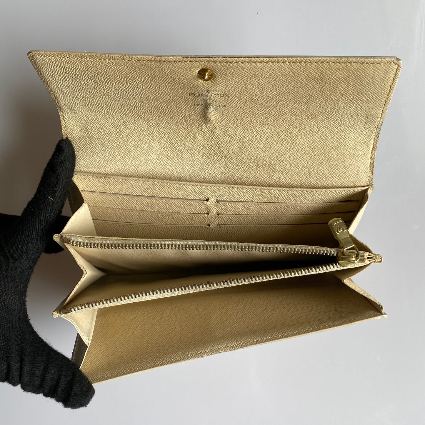 Louis Vuitton damier azur long wallet TR2112 Authentic with coa 7.5x4