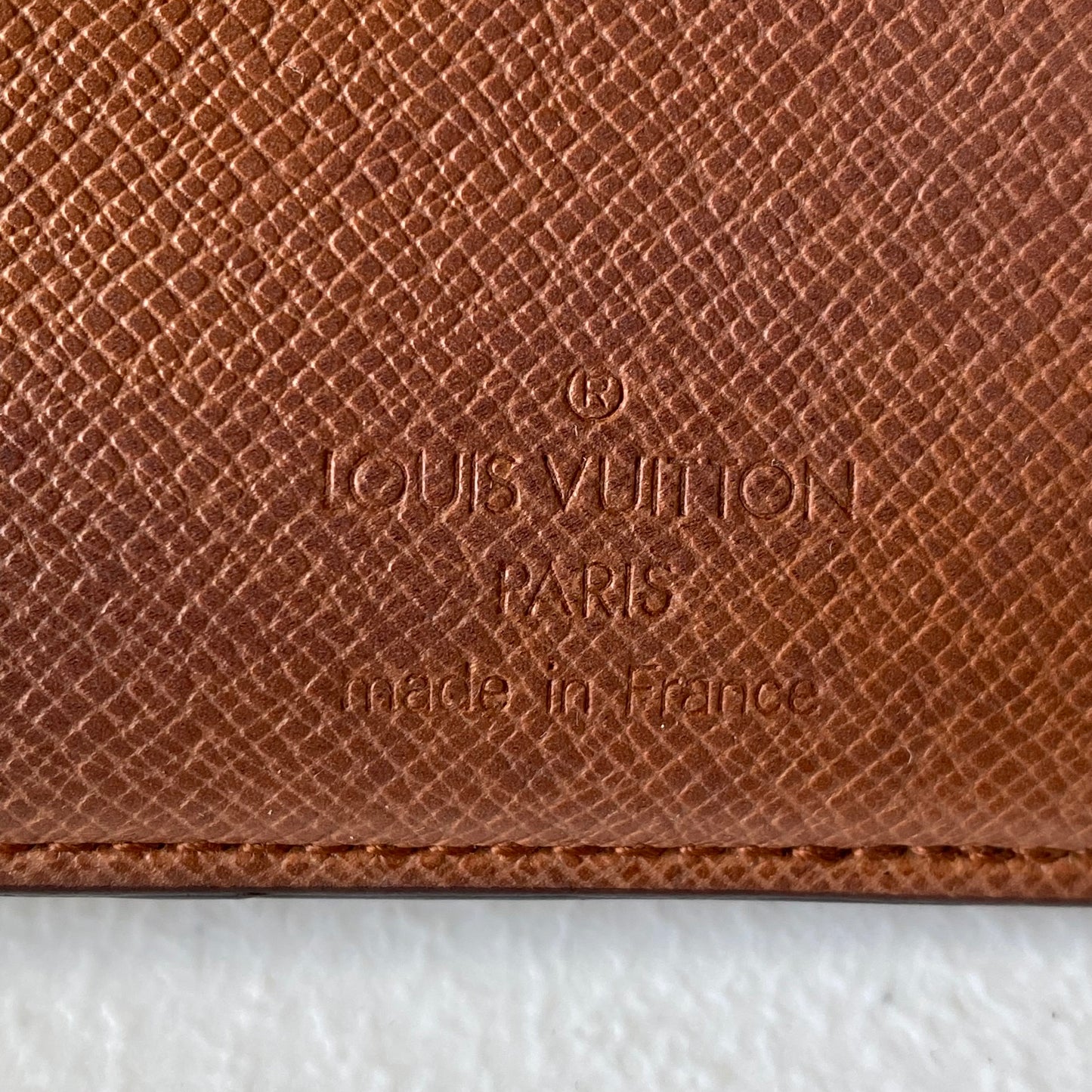 Louis Vuitton men’s bifold monogram wallet MI1901 Authentic with COA