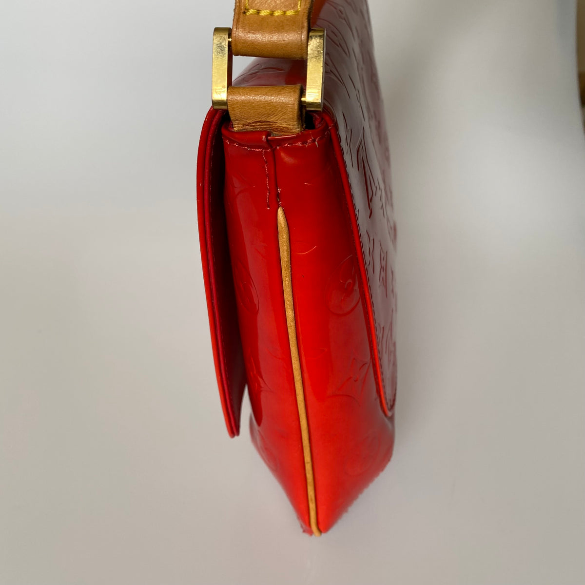 Louis Vuitton monogram red vernis shoulder bag CA1929 Authentic with COA and dust bag 10.3x8.5x2.5
