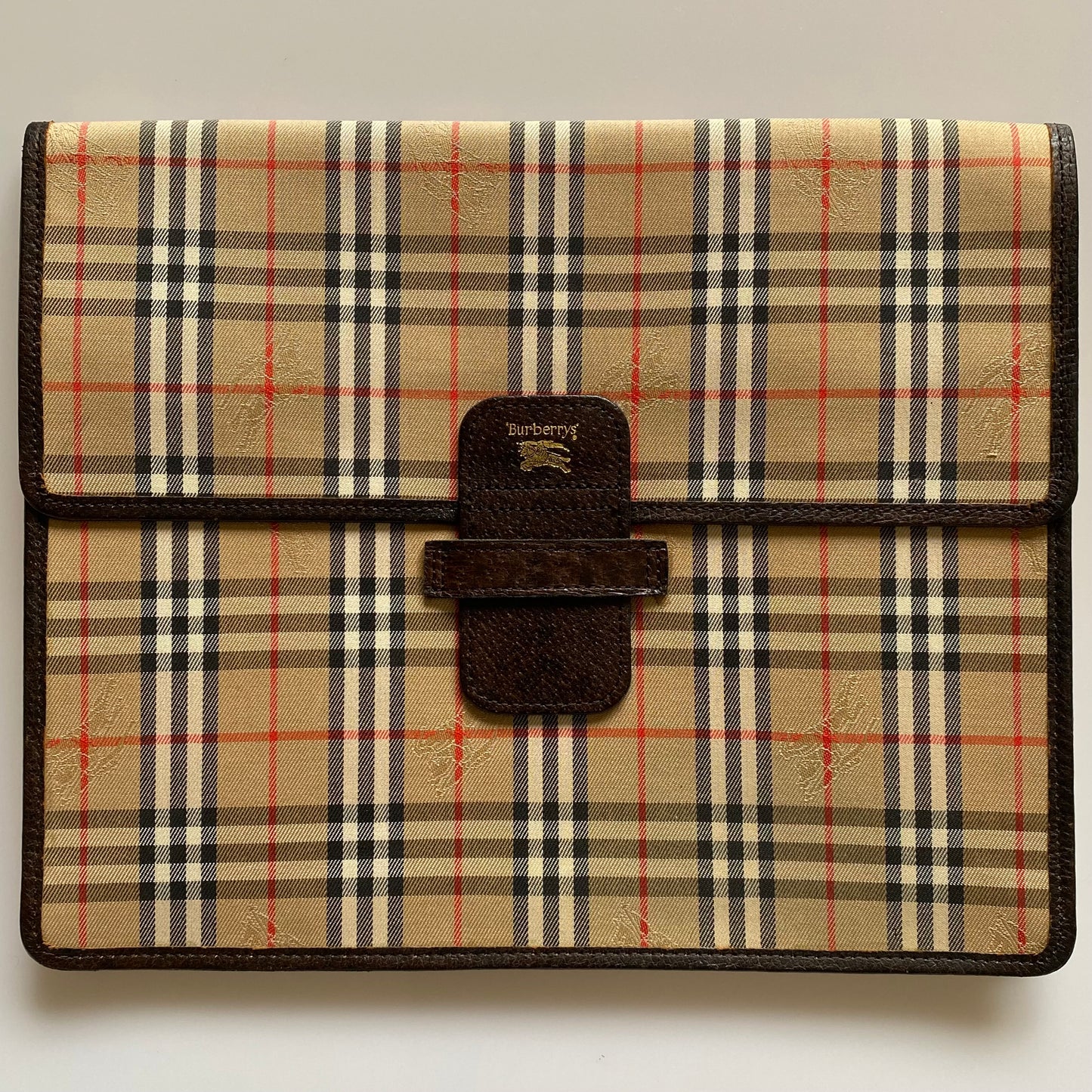 Burberry vintage classic check clutch bag Authentic with COA 10.7x8.8x2