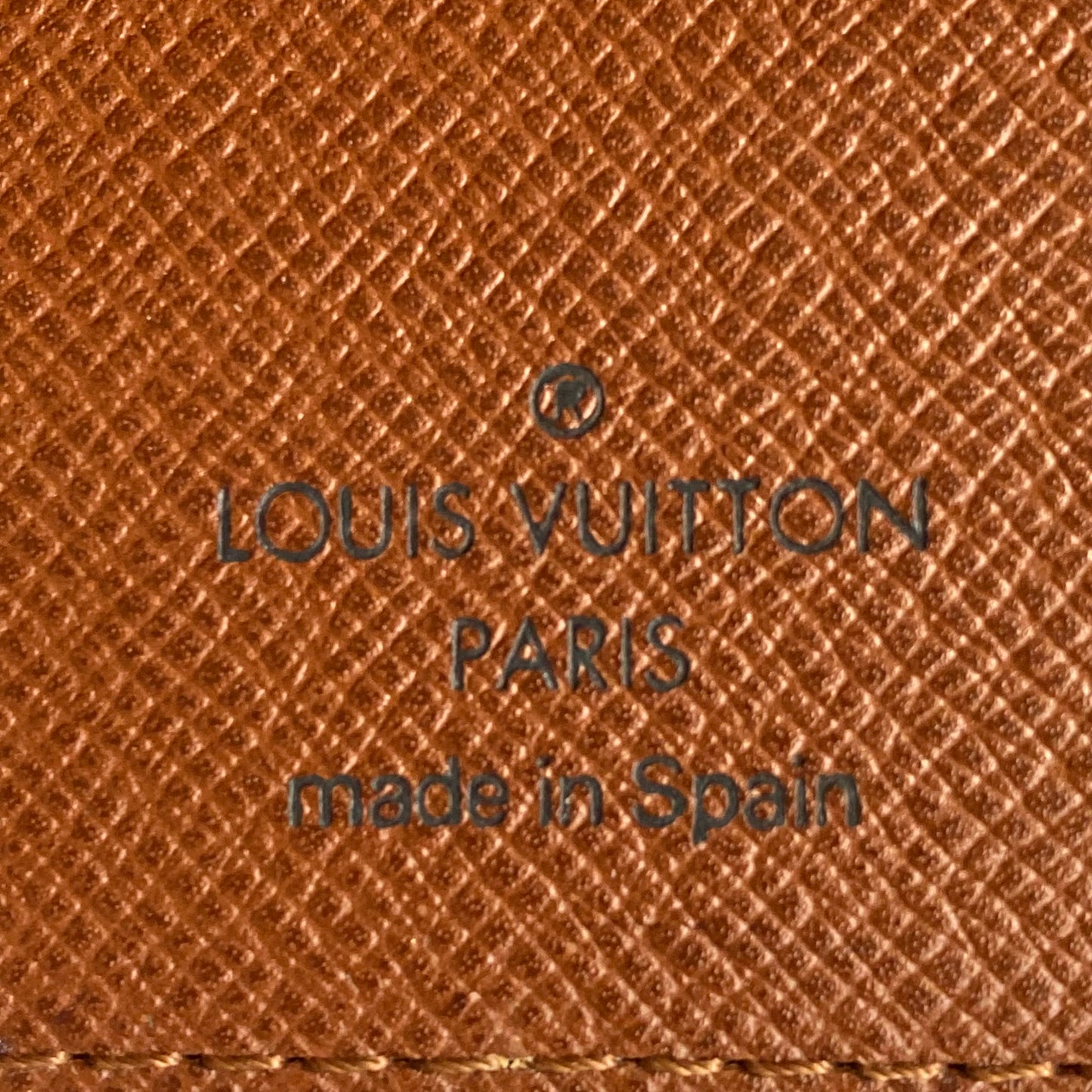 Louis Vuitton monogram unisex card holder ca1011 authentic with coa 3.8x6.5