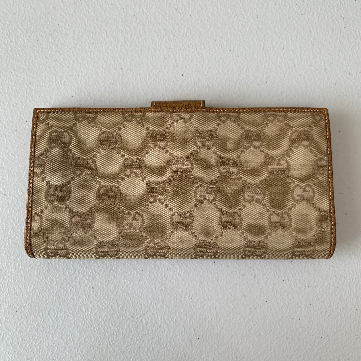 Gucci monogram women’s long wallet 7.5 x3.8” authentic with COA