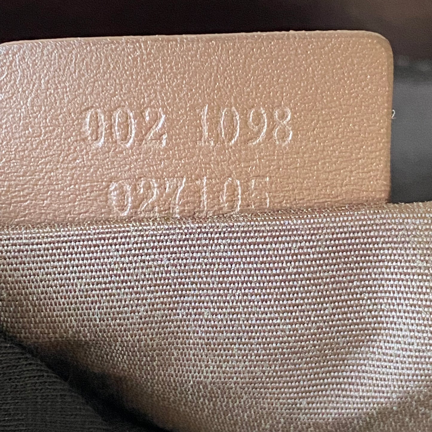 Gucci monogram tote bag handbag Authentic with COA 14x12.5x4.4