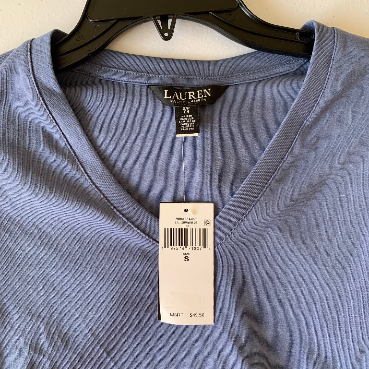 Lauren Ralph Lauren Women’s NWT blue v neck tee shirt size small
