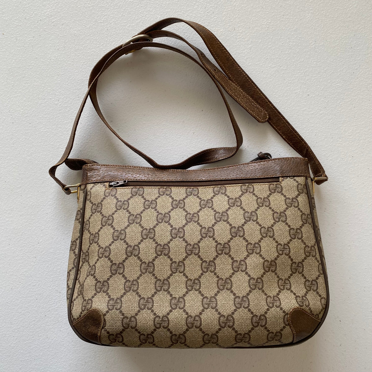 Gucci GG monogram crossbody bag Authentic with COA 11.3x7.8x2.7
