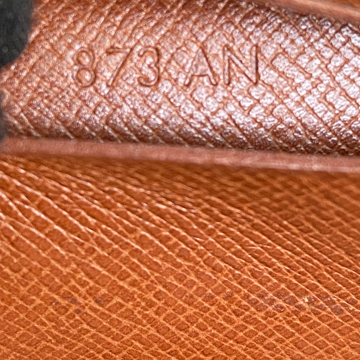 Louis Vuitton monogram card holder wallet 873AN Authentic with coa 7x3.7