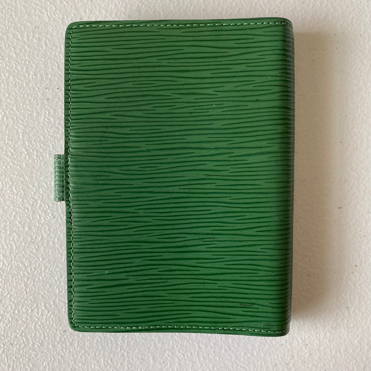 Louis Vuitton green Epi leather agenda planner CA0917 Authentic with COA 5.1x4.1x0.7