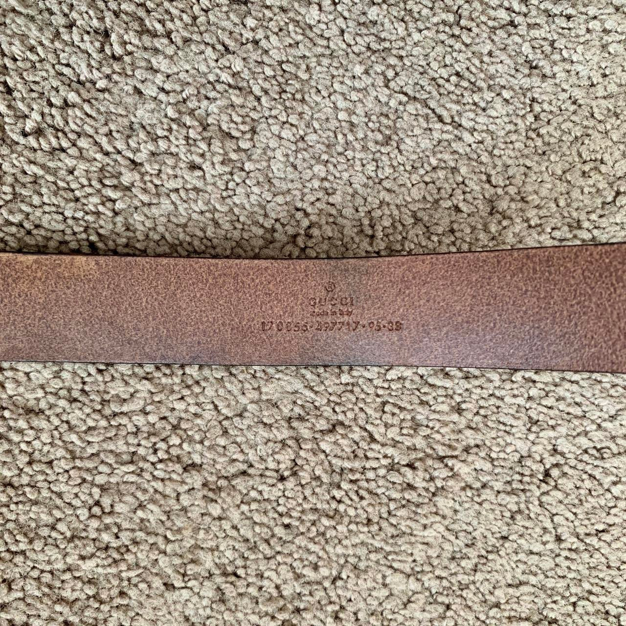 Authentic GUCCI unisex dark drown leather belt with GG buckle