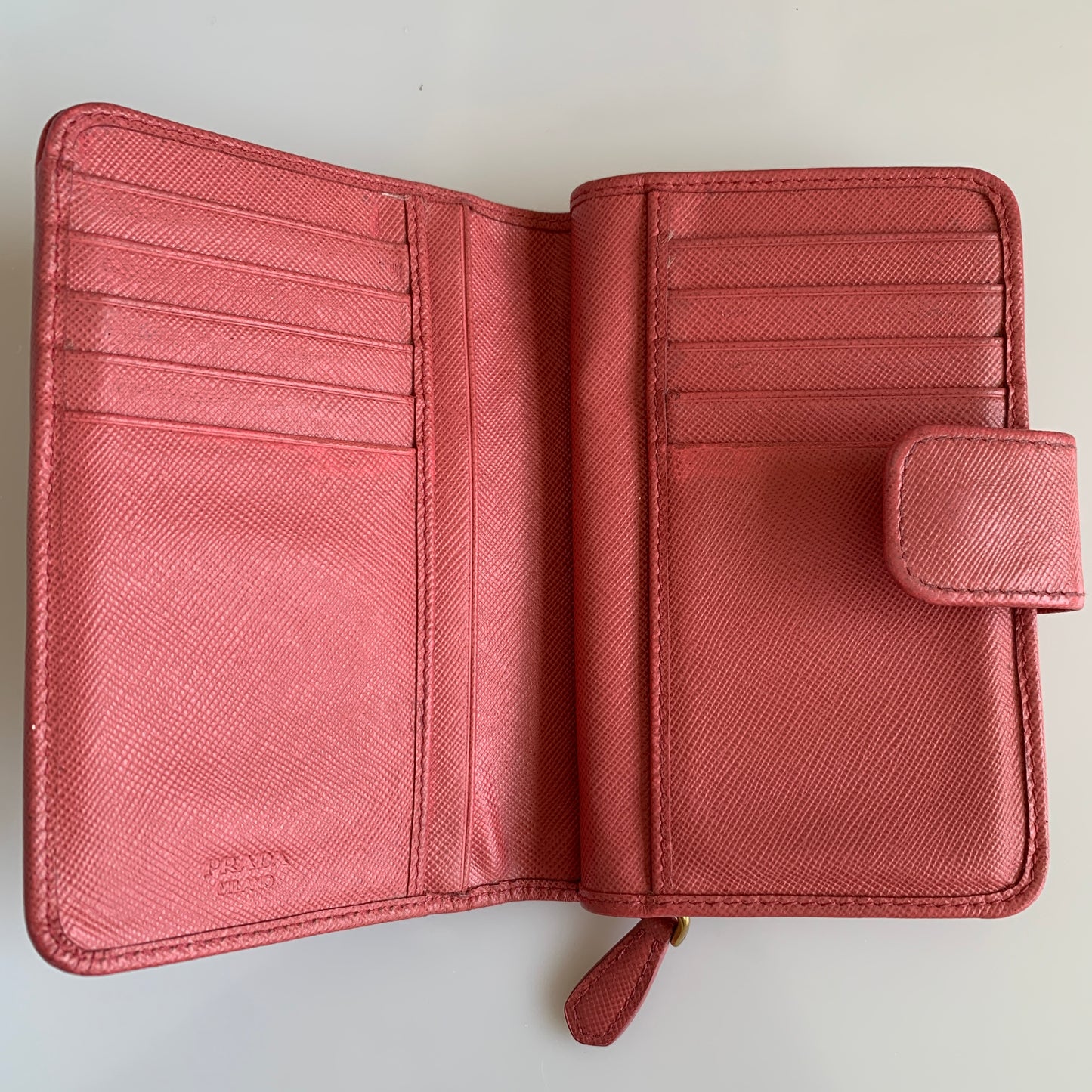 Prada leather wallet Authentic with COA
