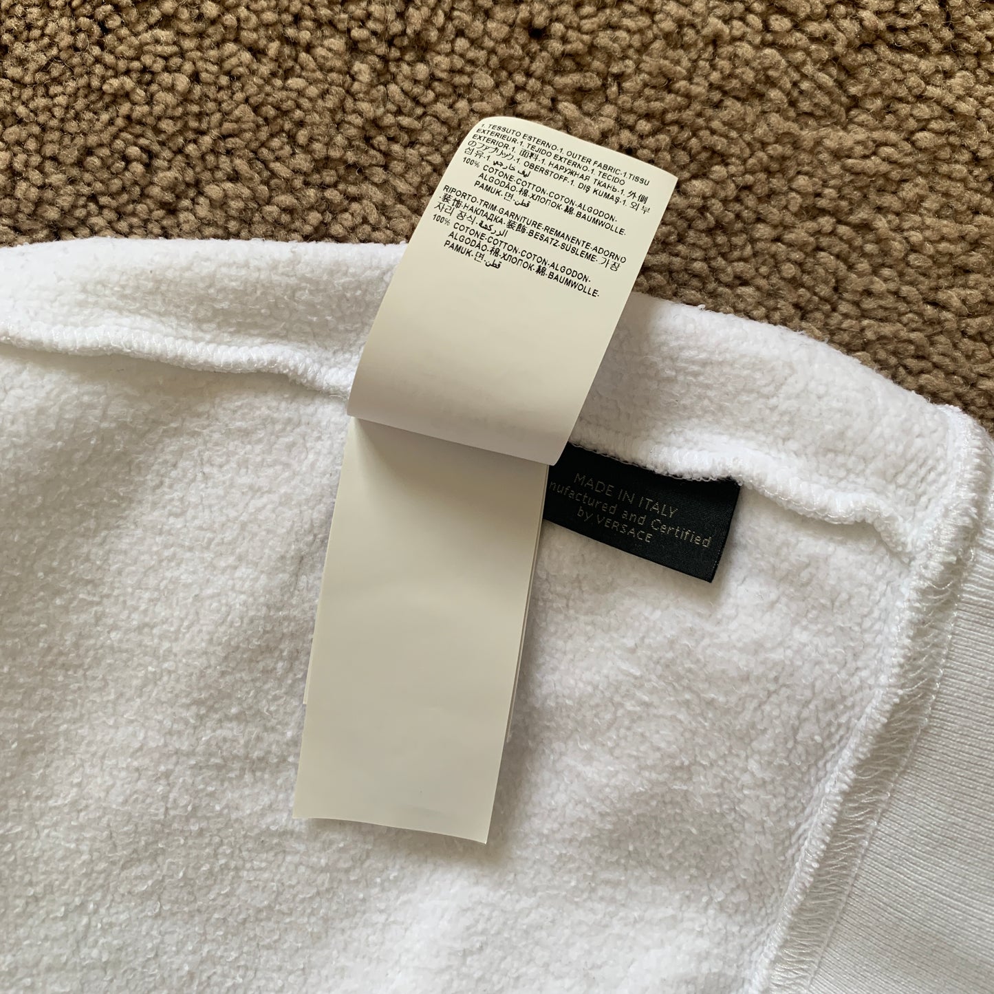 Authentic Versace women’s white cotton sweatshirt in with medusa logo