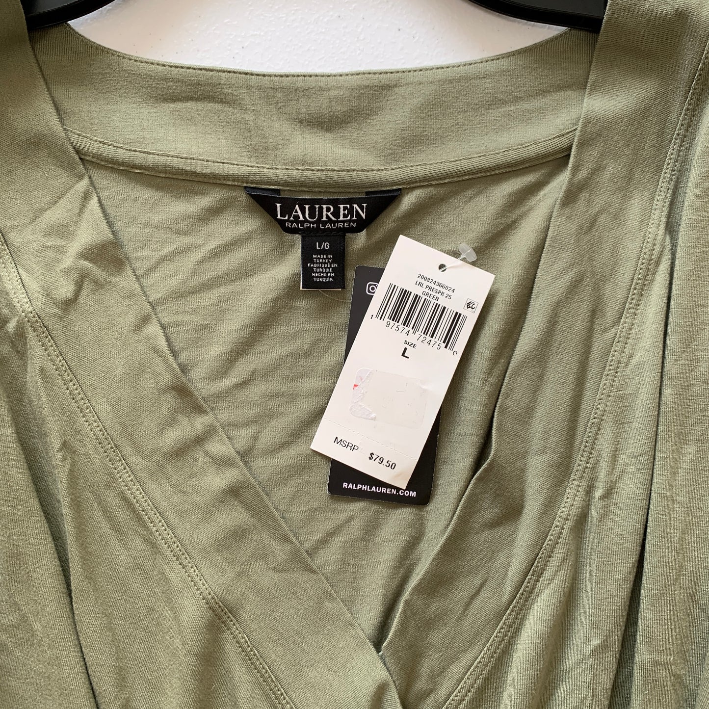 Lauren Ralph Lauren Women’s NWT green 3/4 sleeve v neck shirt size large