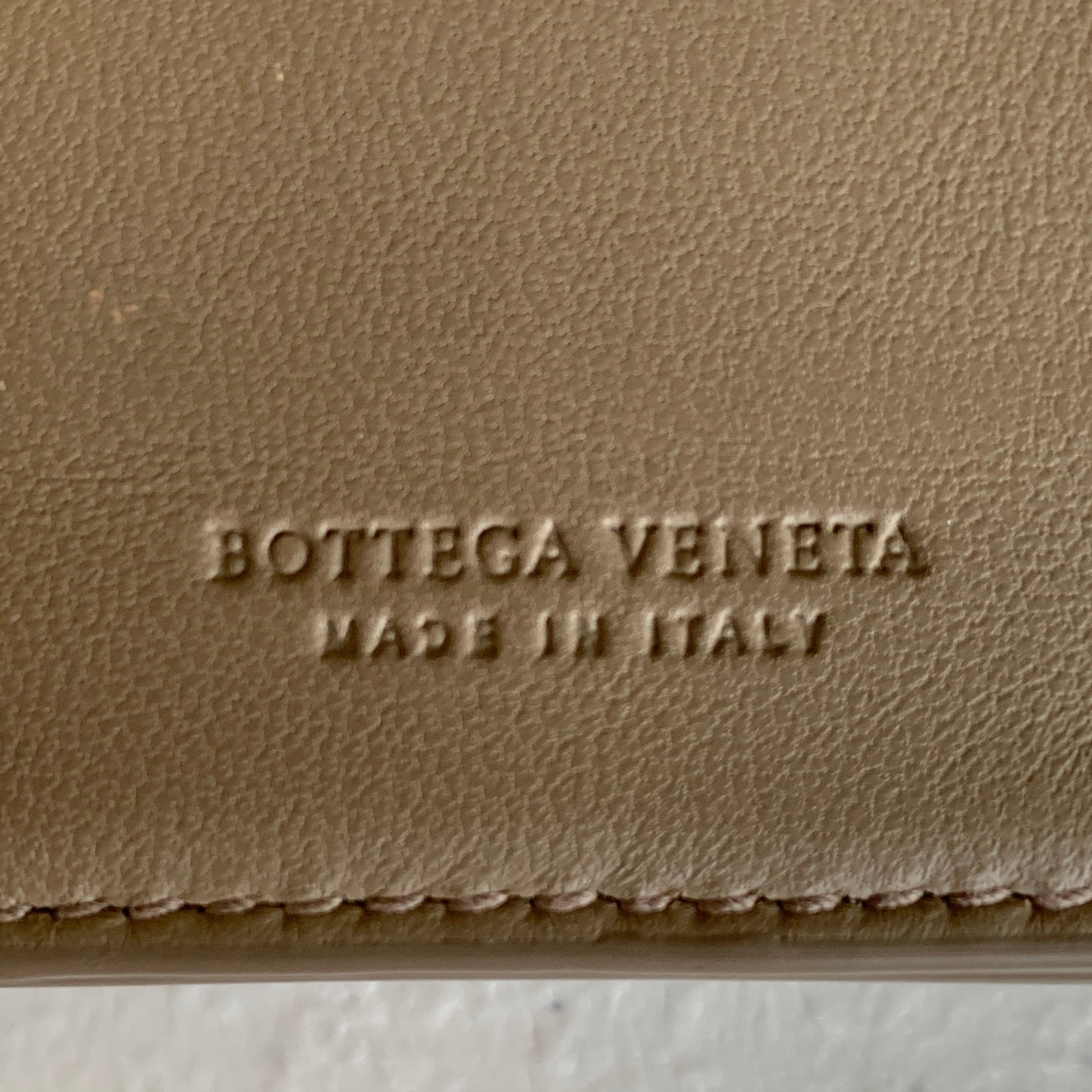 Bottega Veneta intrecciata gray leather long wallet authentic with COA box 7.5x4