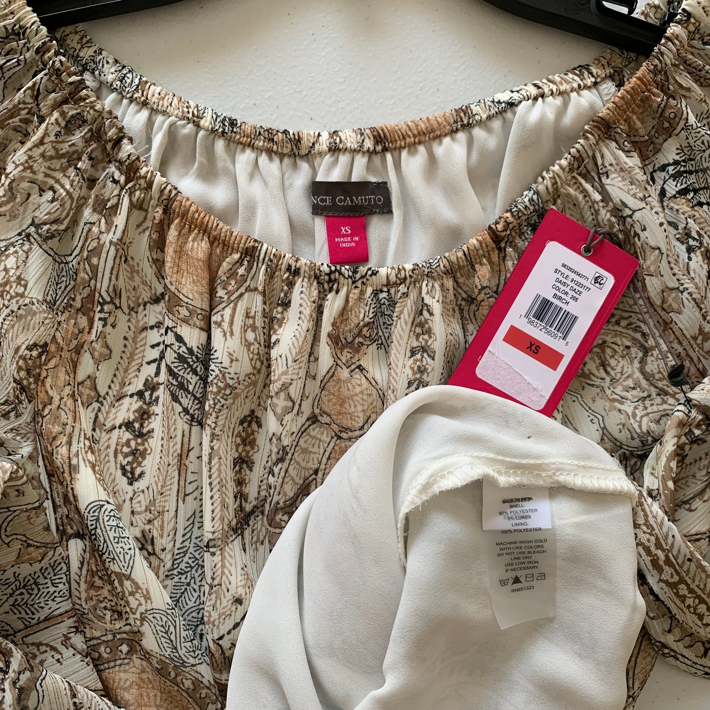 Vince Camuto Women NWT multicolor Blouse size xsmall
