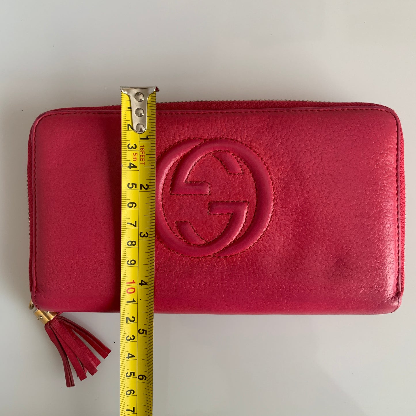 Gucci soho pink Leather long zip around Wallet authentic with COA and tassel zi
