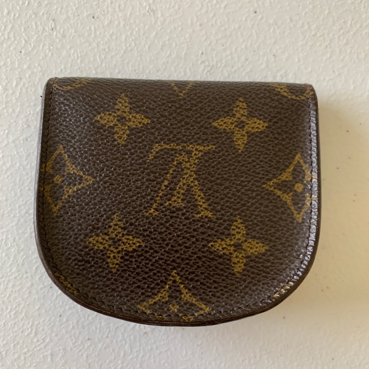 Louis Vuitton monogram coin pouch CT0936 authentic with COA