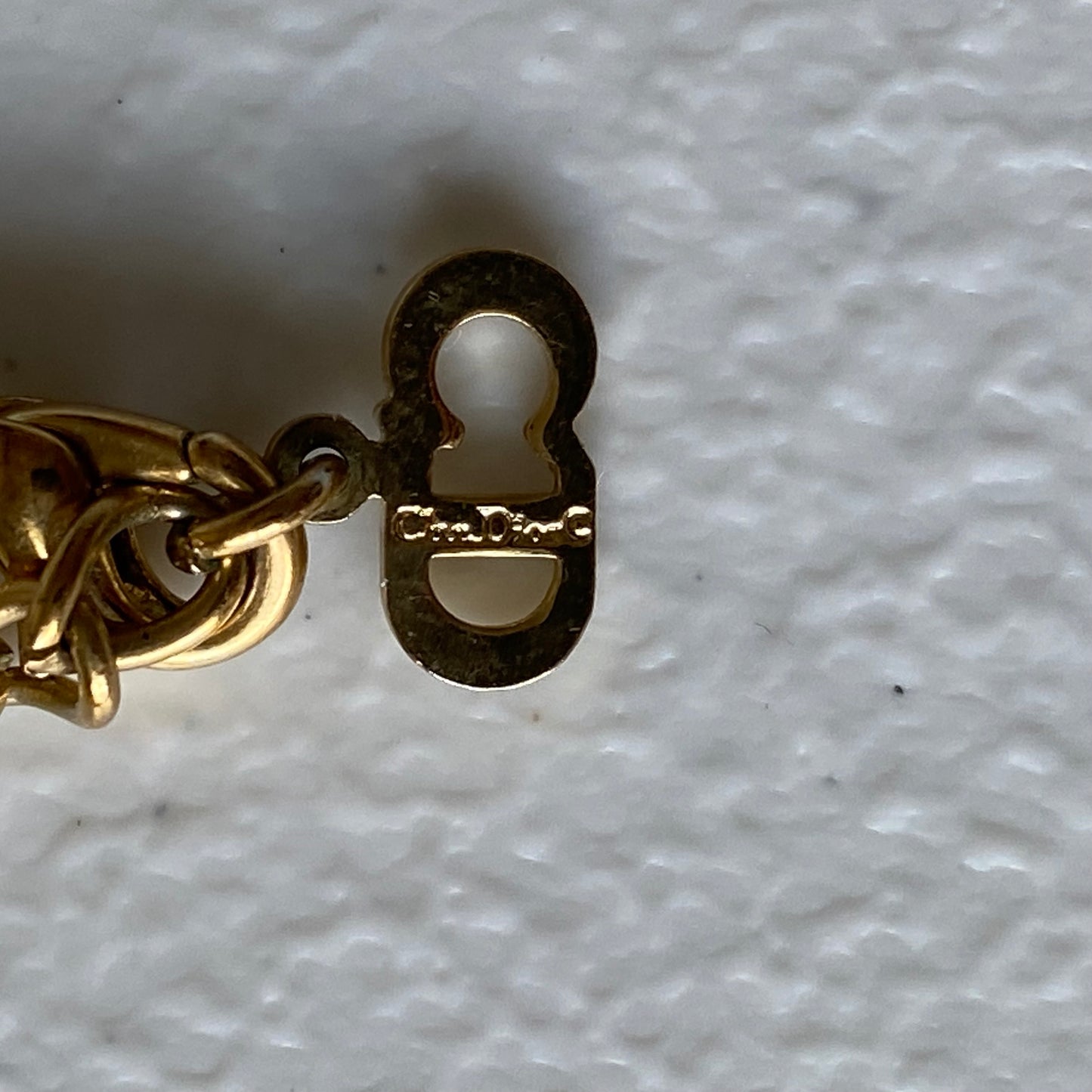 Dior gold plated pearl pendant Necklace Authentic with coa
