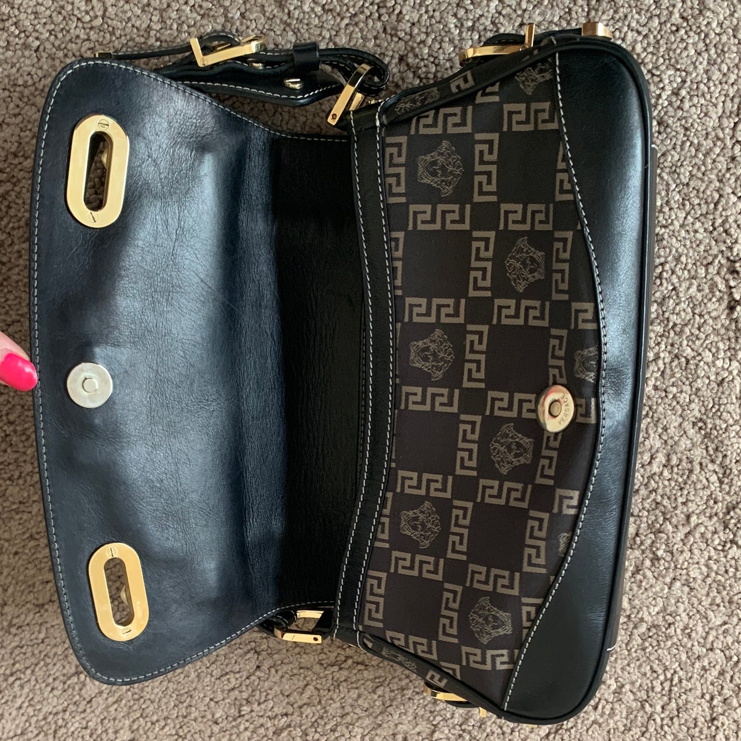 Authentic rare Versace women’s vintage medusa handbag