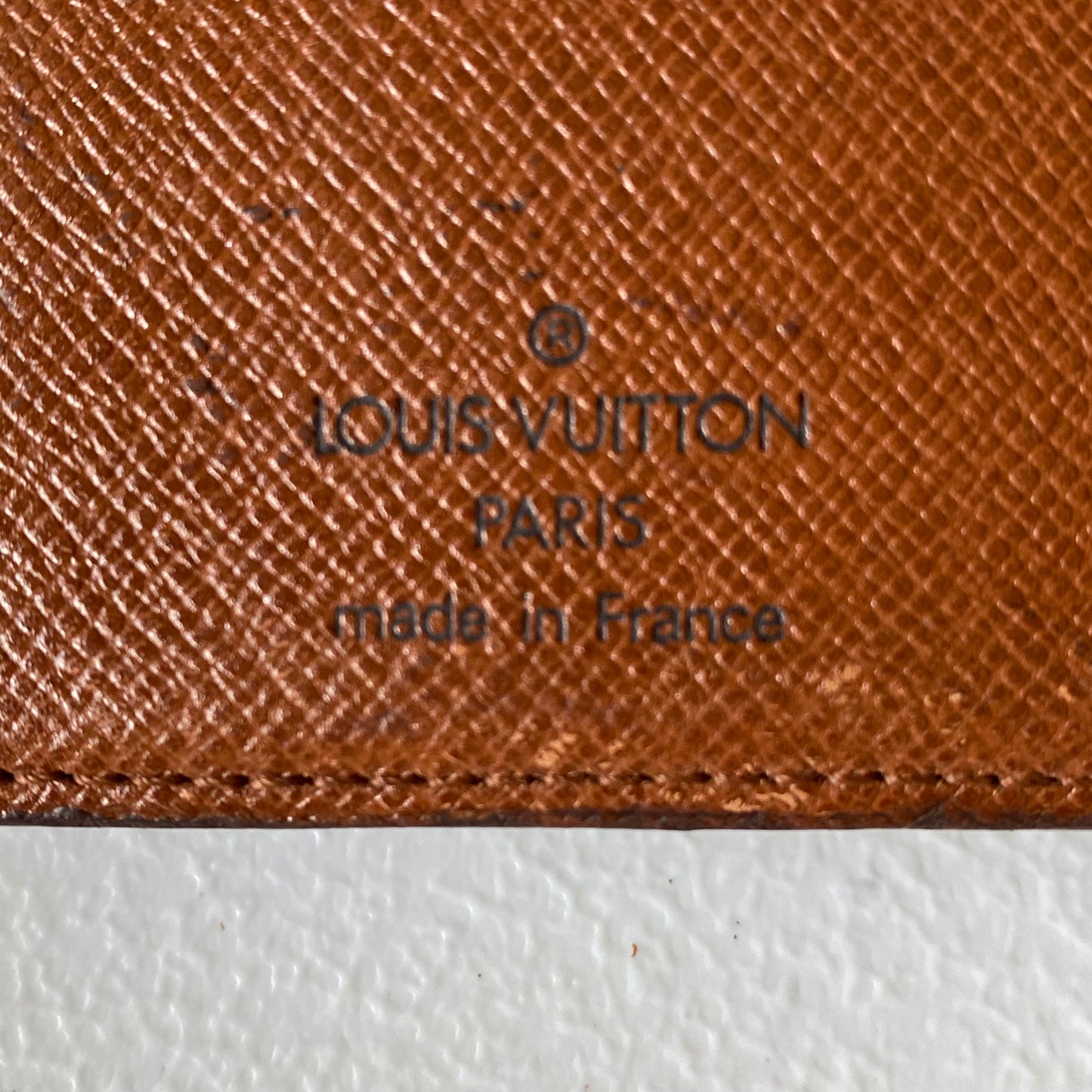 Louis Vuitton monogram kiss lock wallet Authentic with COA