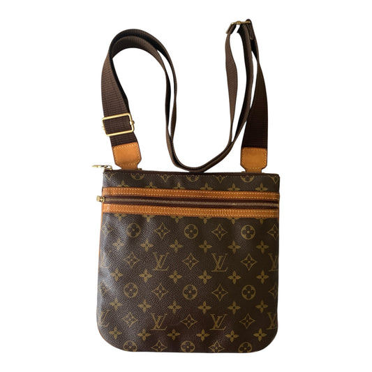 Louis Vuitton monogram messenger crossbody bag MI0016 Authentic with COA