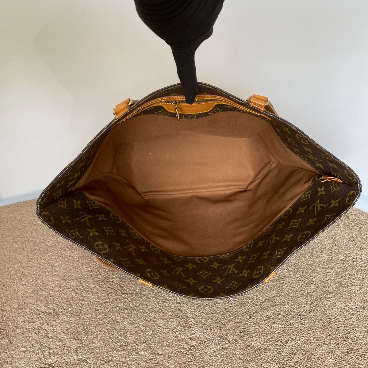 Louis Vuitton monogram tote  bag NO0976 Authentic with COA 19.5x13.2x6