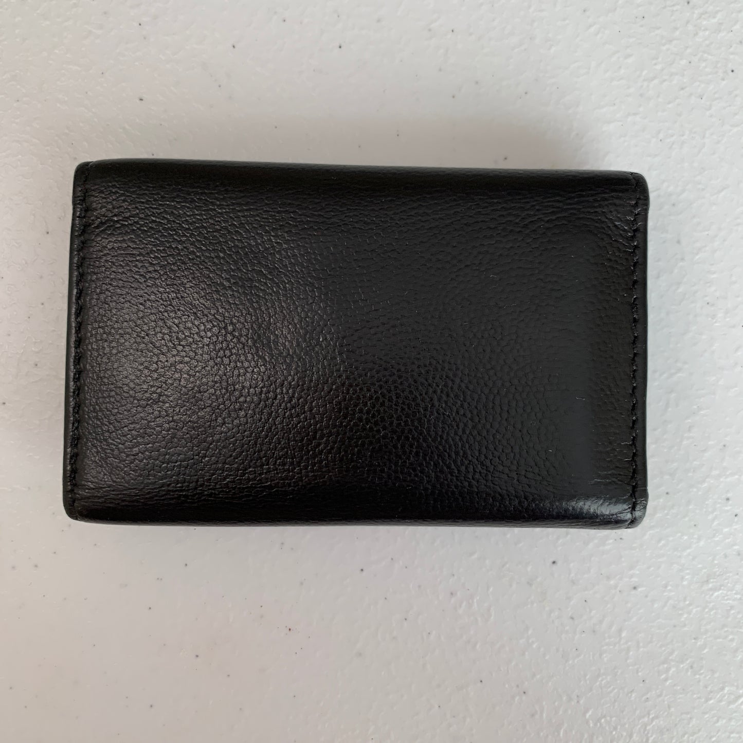 Chanel cc mark Black caviar Leather 6 ring key holder authentic with COA and guarantee card