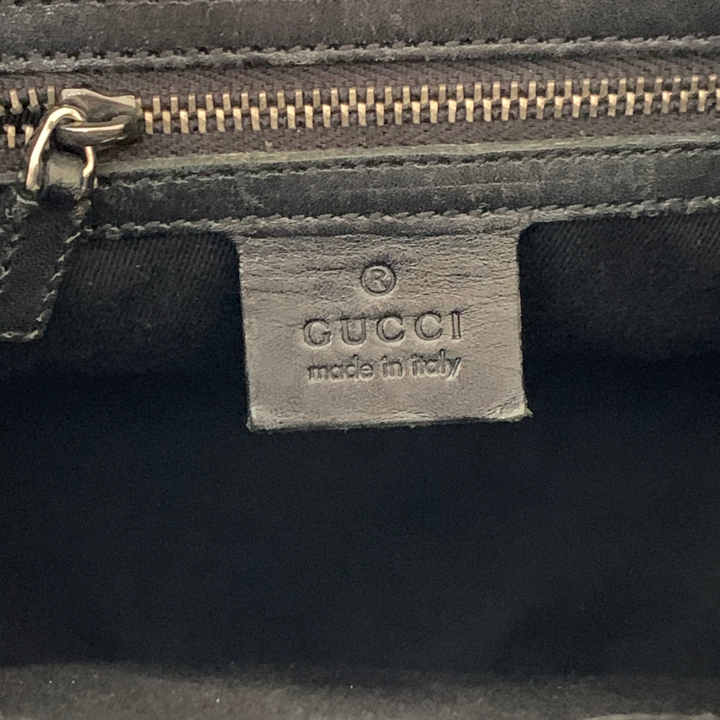 Gucci black GG monogram shoulder bag authentic with COA