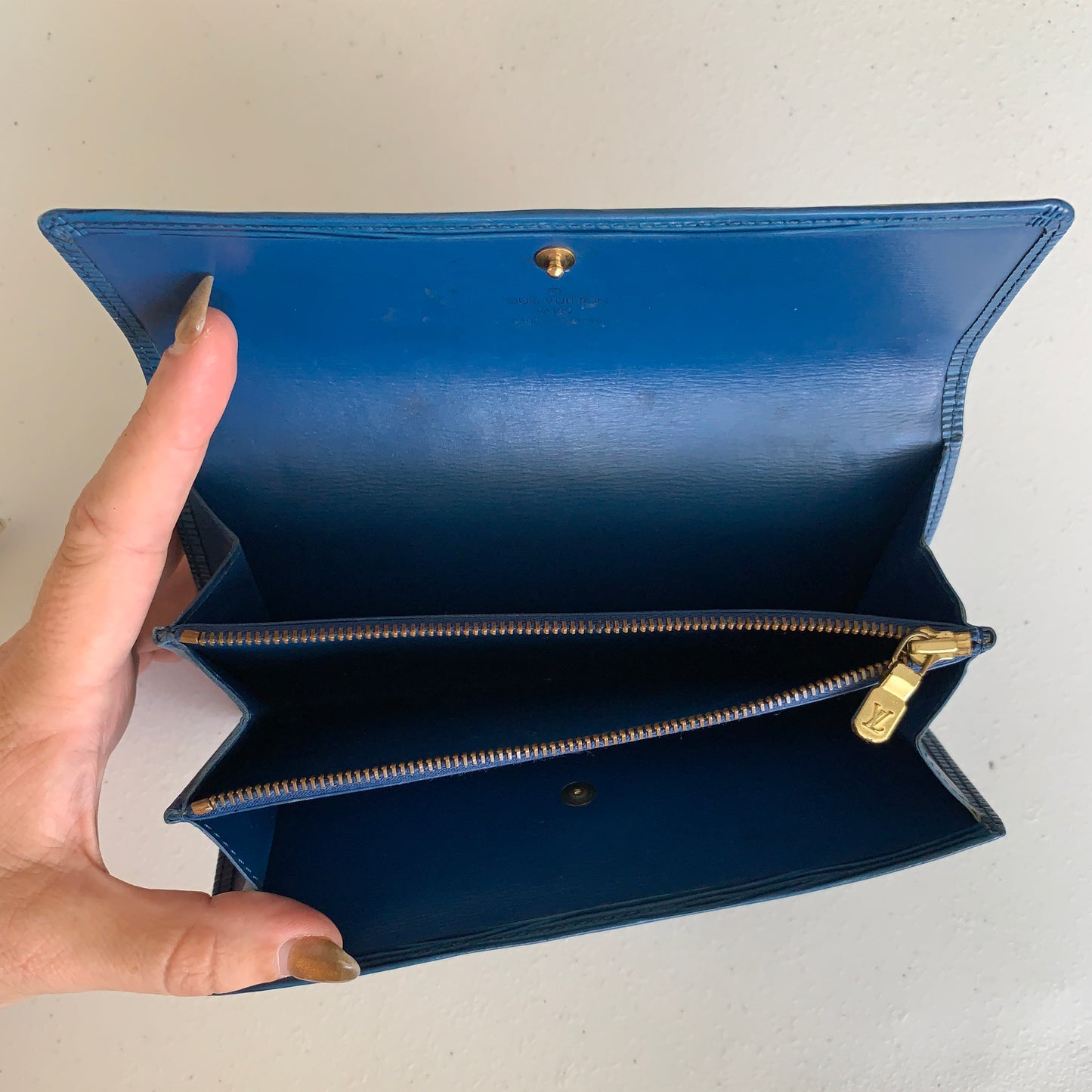 Louis Vuitton blue Epi leather long wallet MI1903 authentic with COA 7.5x4.2