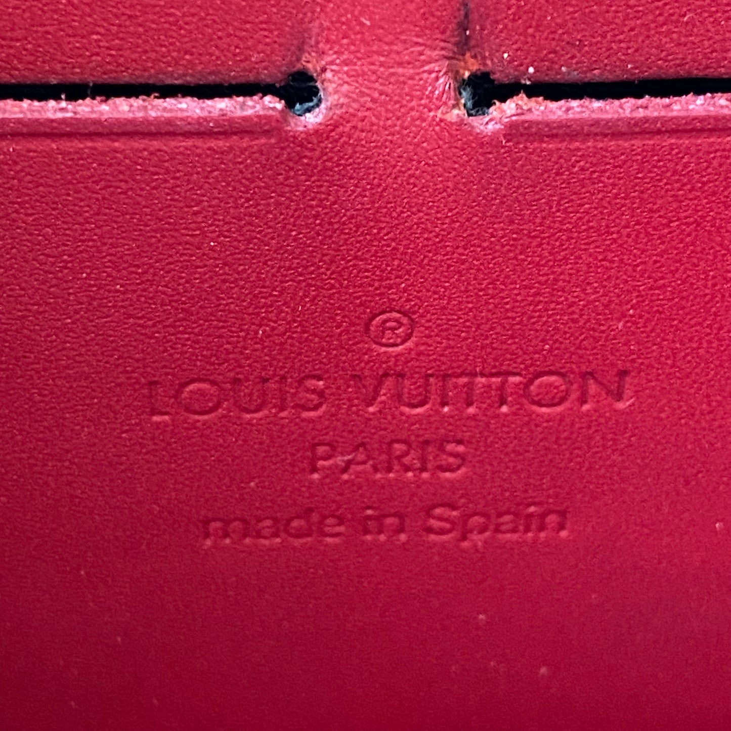 Louis Vuitton monogram red Vernis patent leather zippy wallet CA2180 Authentic with coa