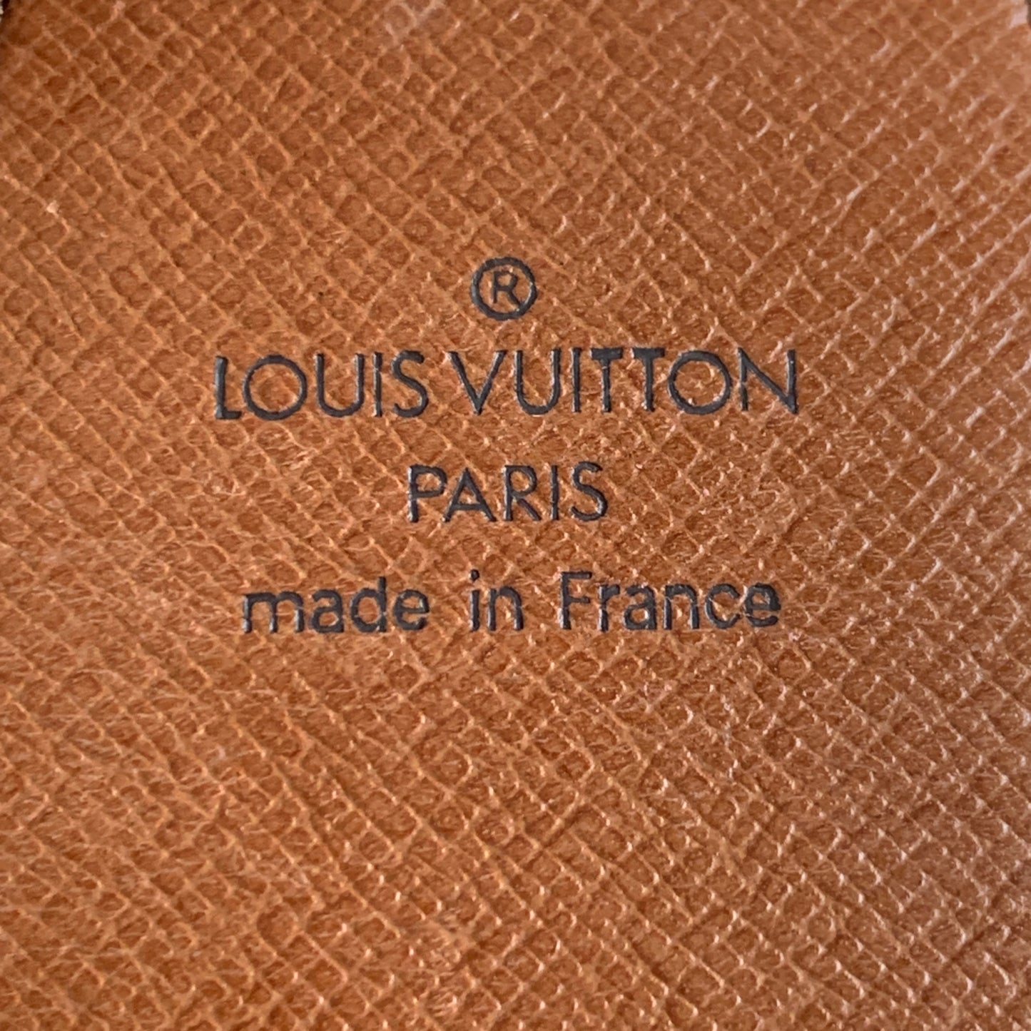 Louis Vuitton monogram cigarette holder MI0938 authentic with COA
