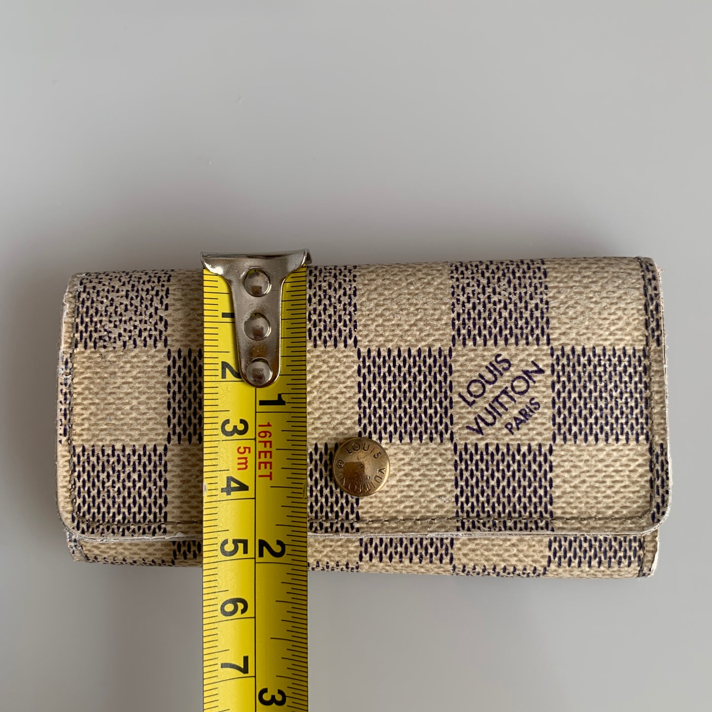 Louis Vuitton damier azur Key holder unisex ct4181 authentic with COA