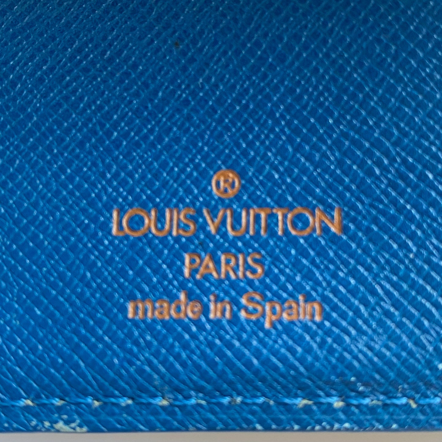 Louis Vuitton blue Epi leather agenda planner Authentic with COA