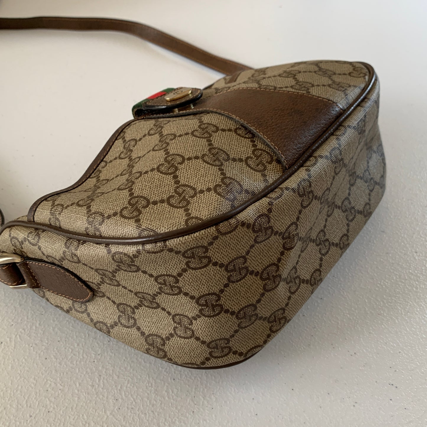 Gucci vintage GG supreme sherry line shoulder bag authentic with COA