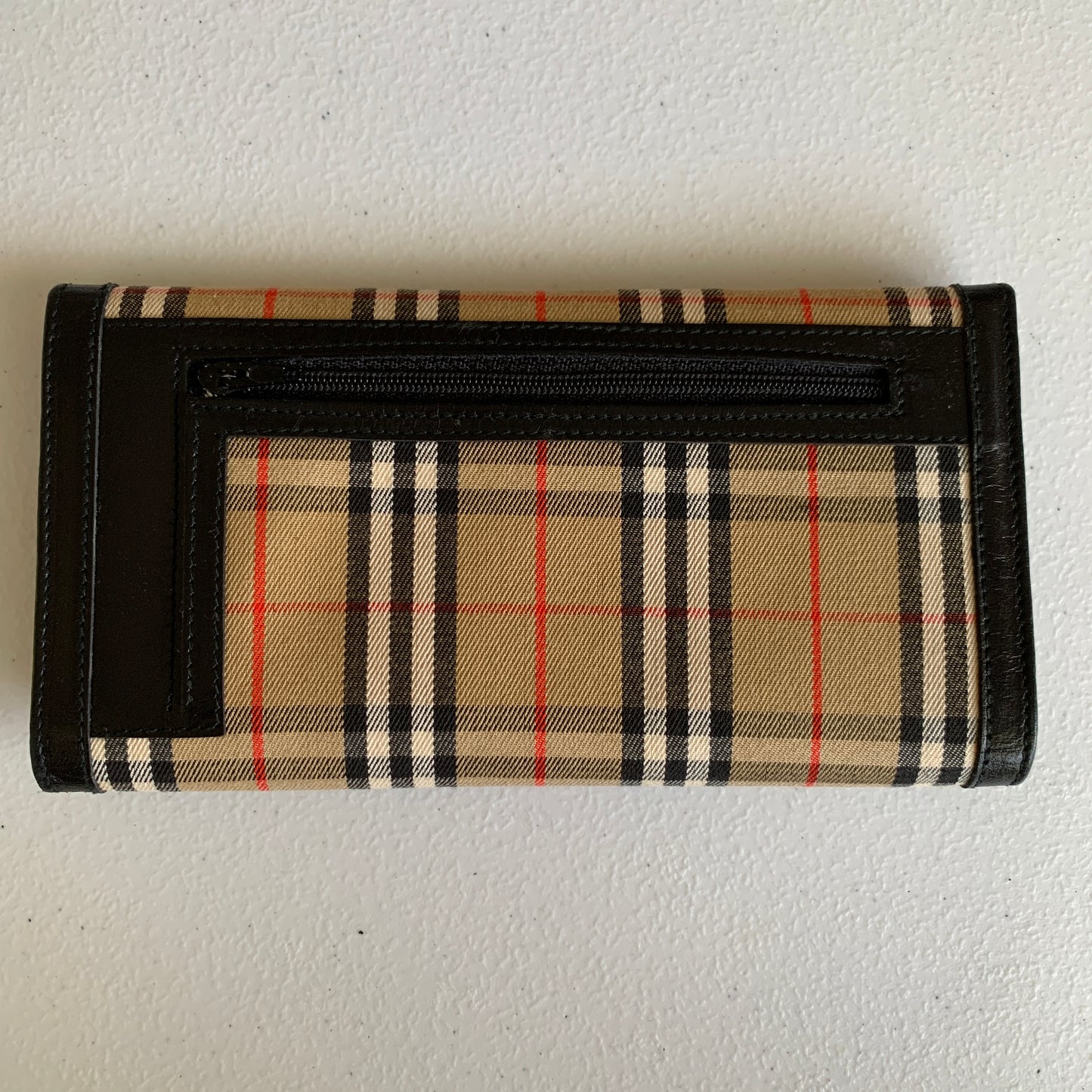 Burberry vintage classic check Long wallet Authentic with COA