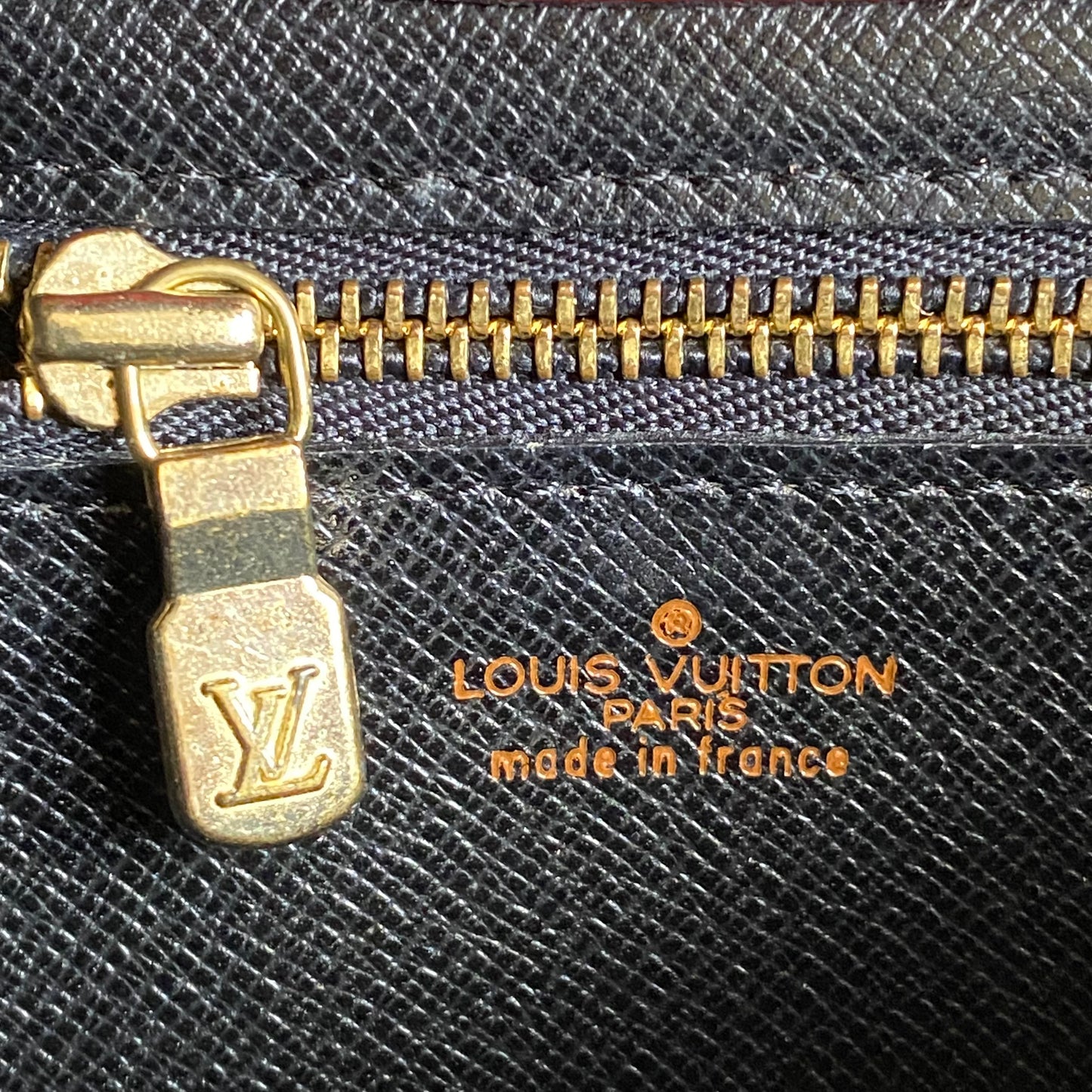 Louis Vuitton red Epi leather pouch bag 8904 authentic with COA
