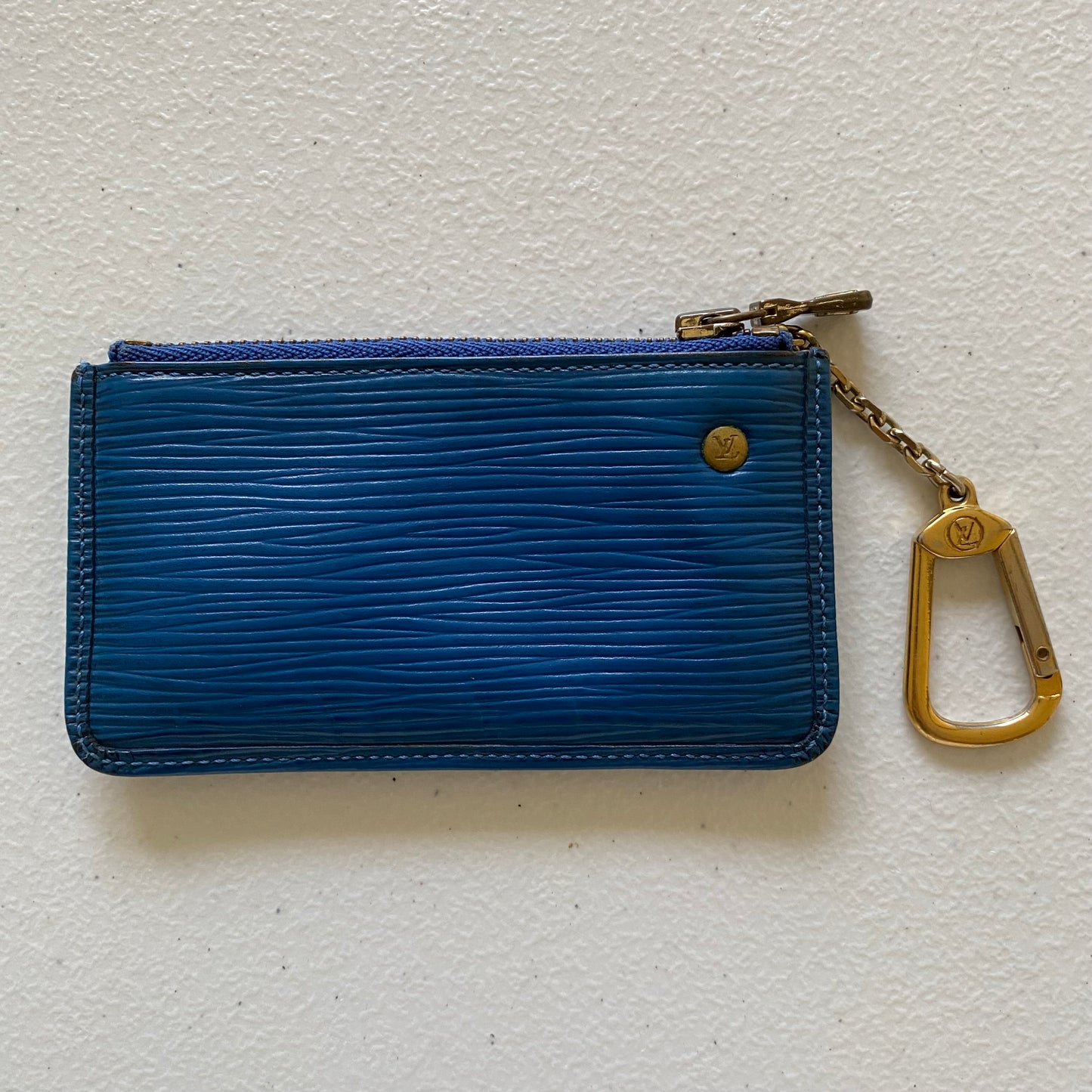 Louis Vuitton blue Epi leather key pouch L00921 Authentic with coa