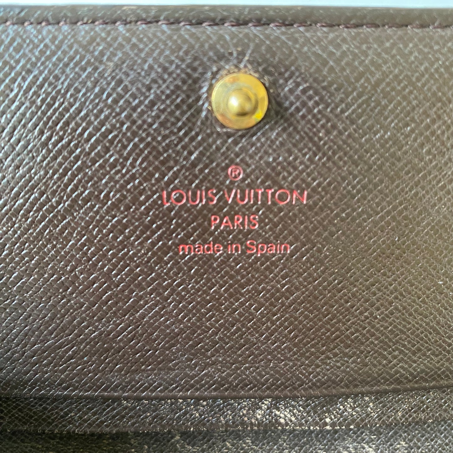 Louis Vuitton damier wallet CA1001 Authentic with COA