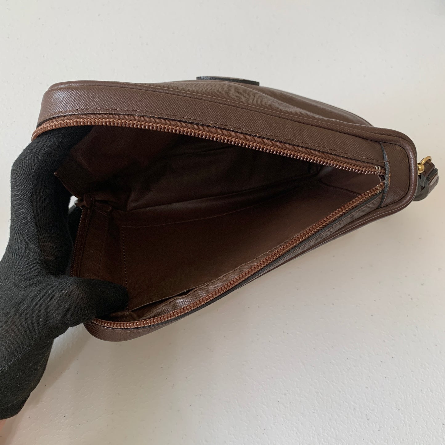 Burberry vintage unisex wristlet bag authentic with COA