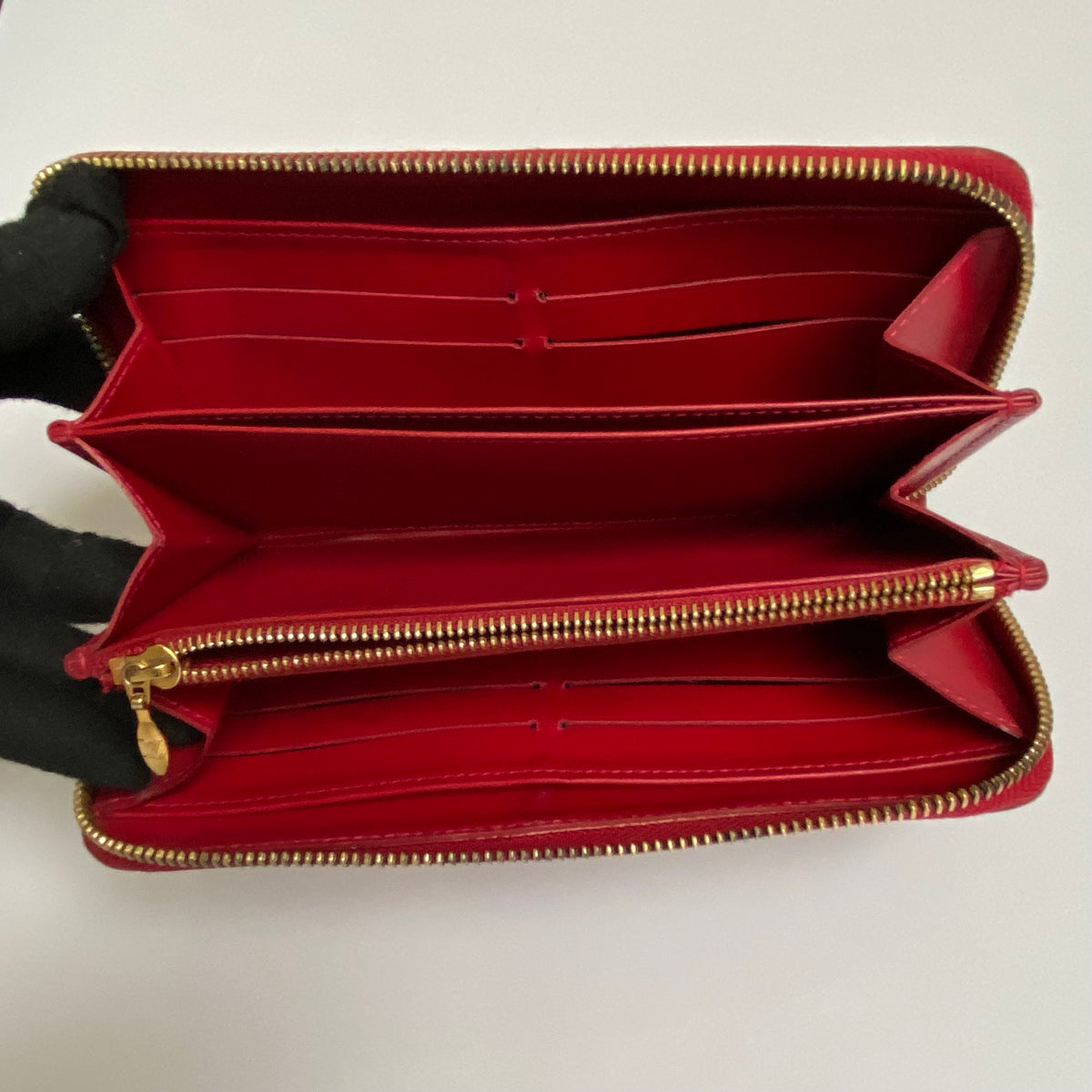 Louis Vuitton red vernis zippy long wallet CA0182 Authentic with COA 7.6x4