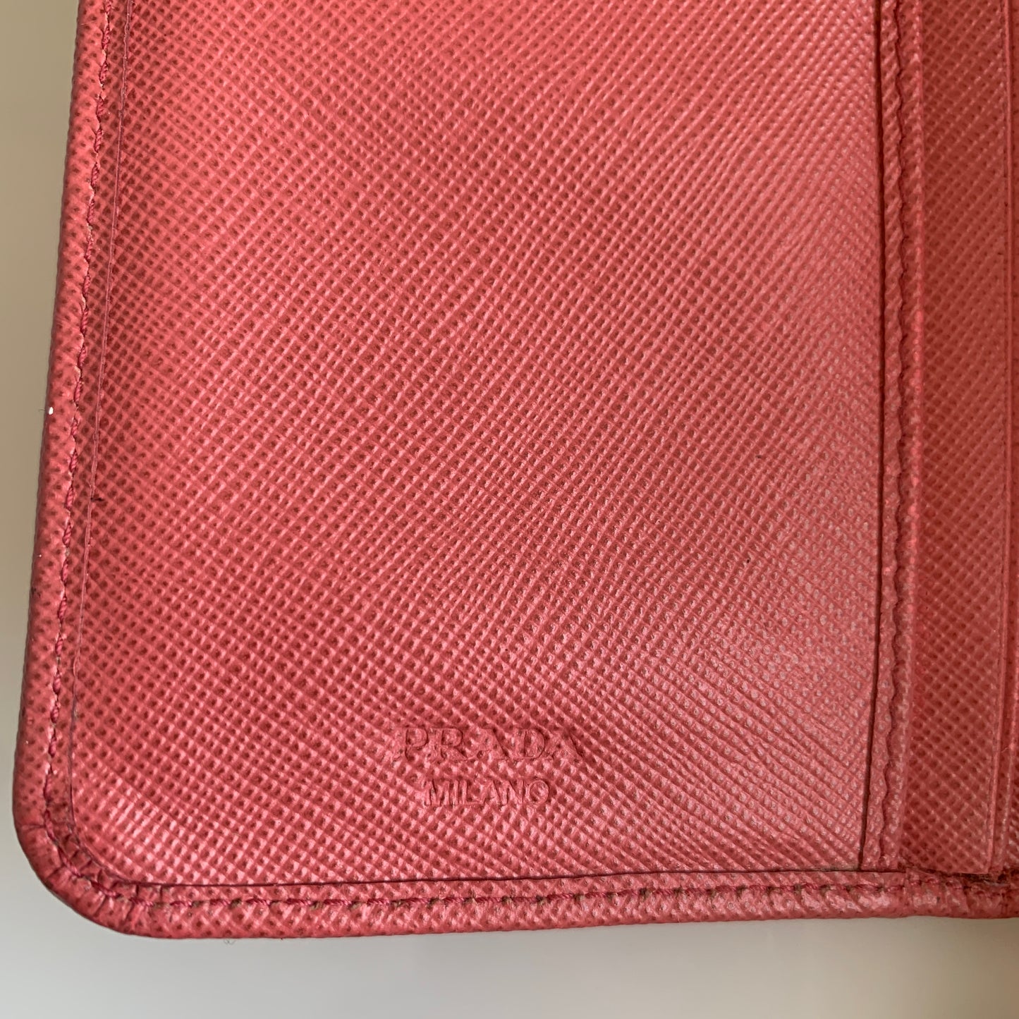 Prada leather wallet Authentic with COA