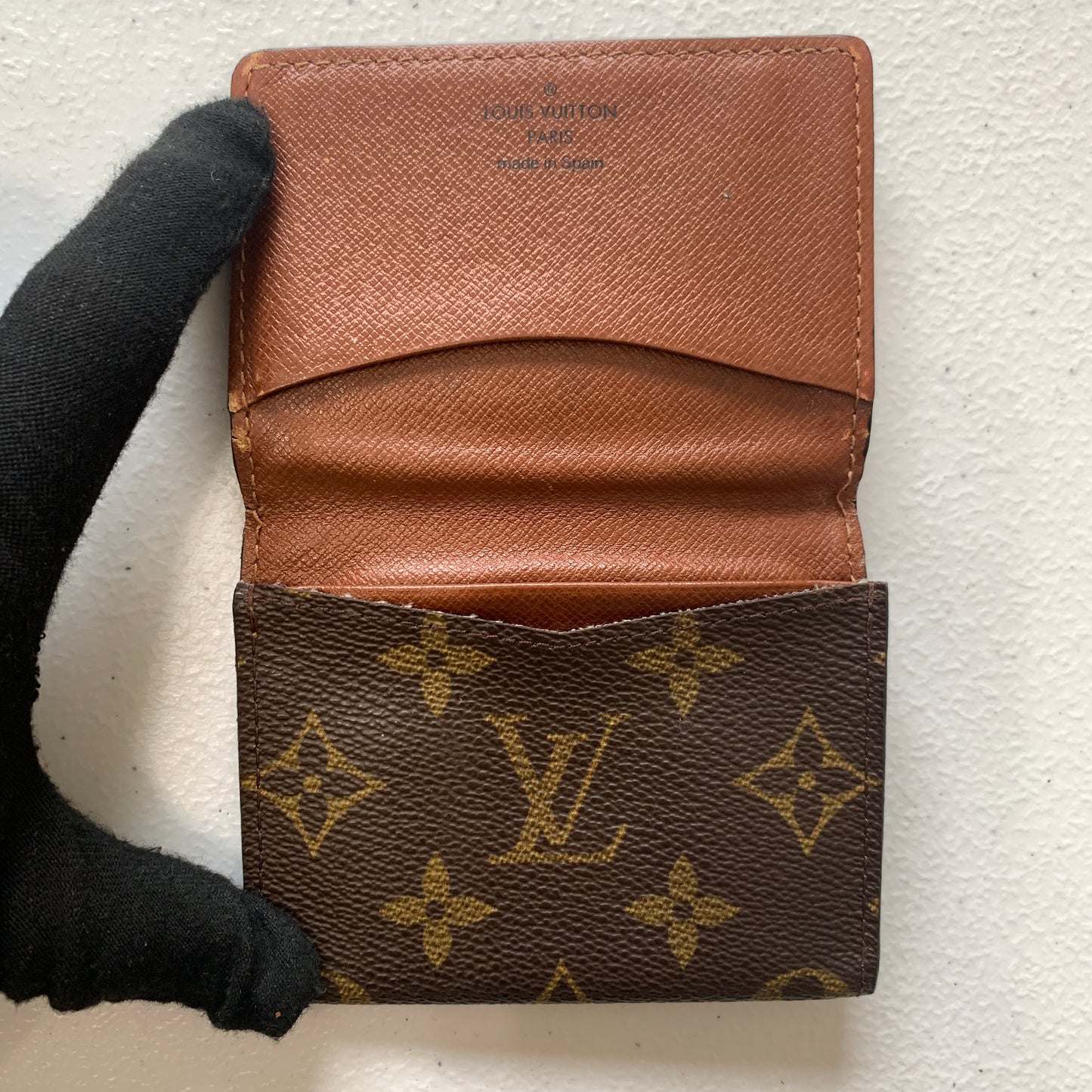 Louis Vuitton monogram unisex card holder CA0052 Authentic with COA 4x3.2