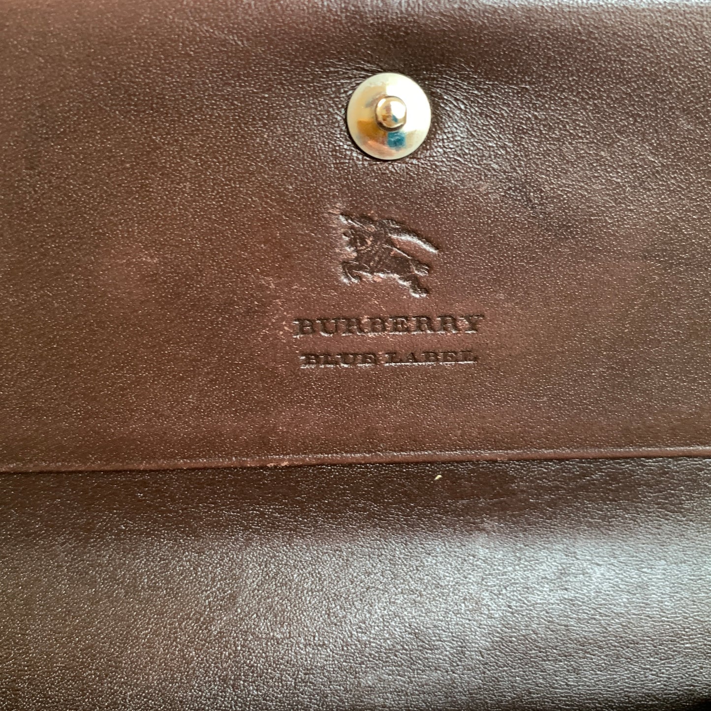 Burberry nova check long wallet Authentic with COA 7.4x3.7
