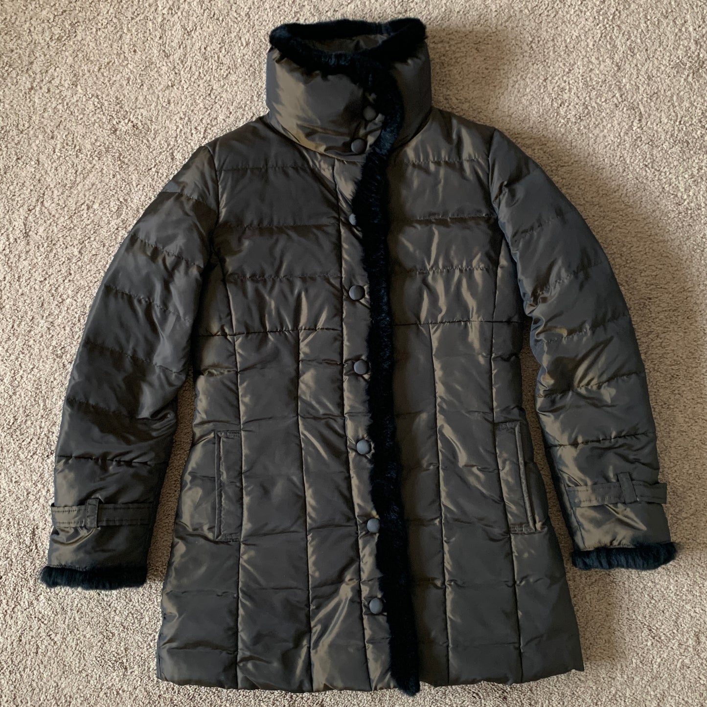 Authentic Max Mara weekend women’s down jacket with lapin fur trimmings