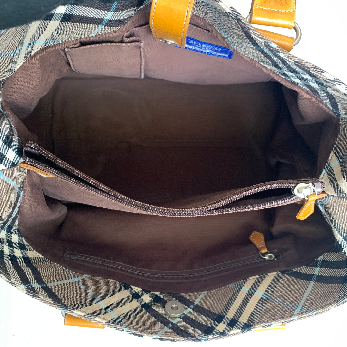 Burberry classic check tote bag Authentic with COA