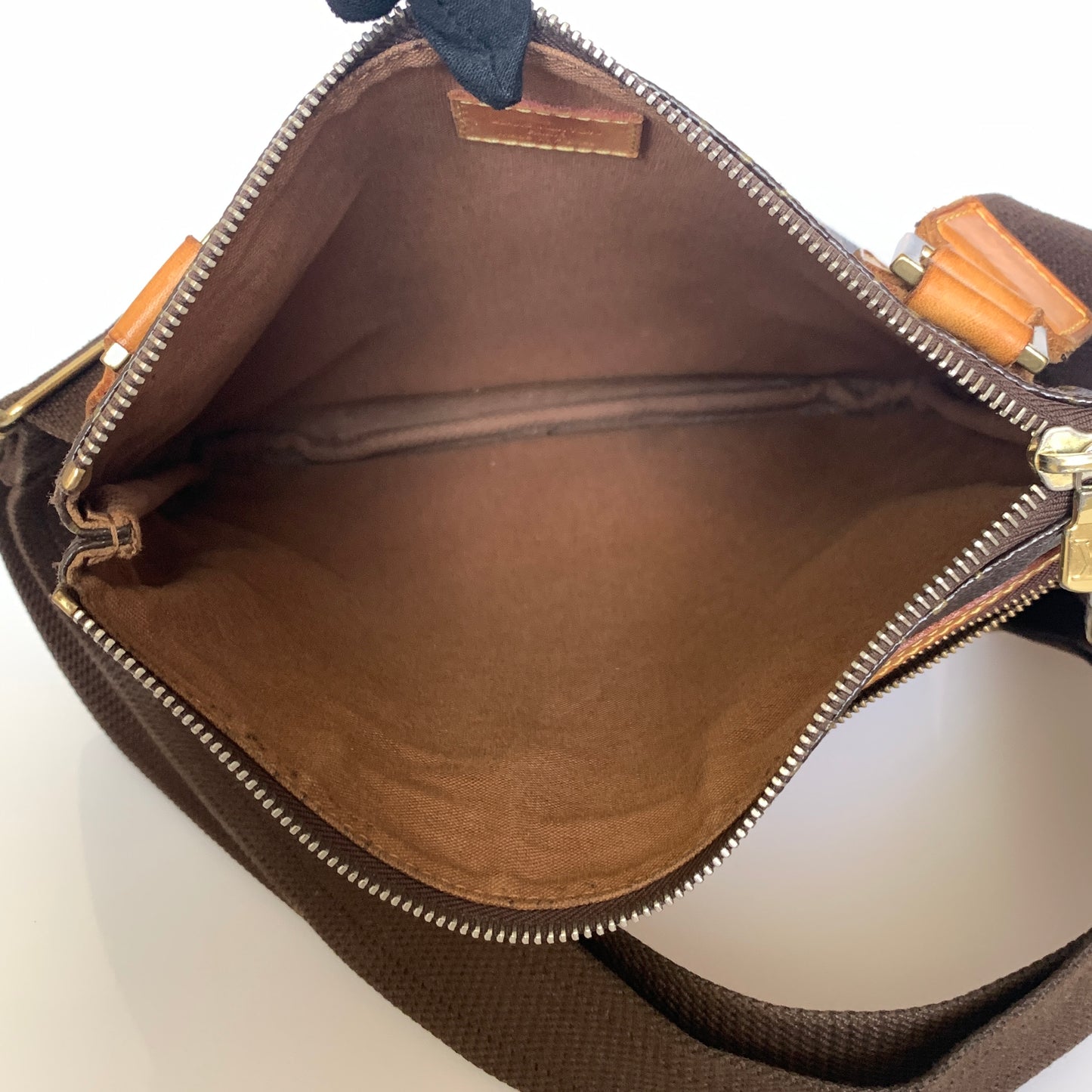 Louis Vuitton monogram messenger crossbody bag MI0016 Authentic with COA
