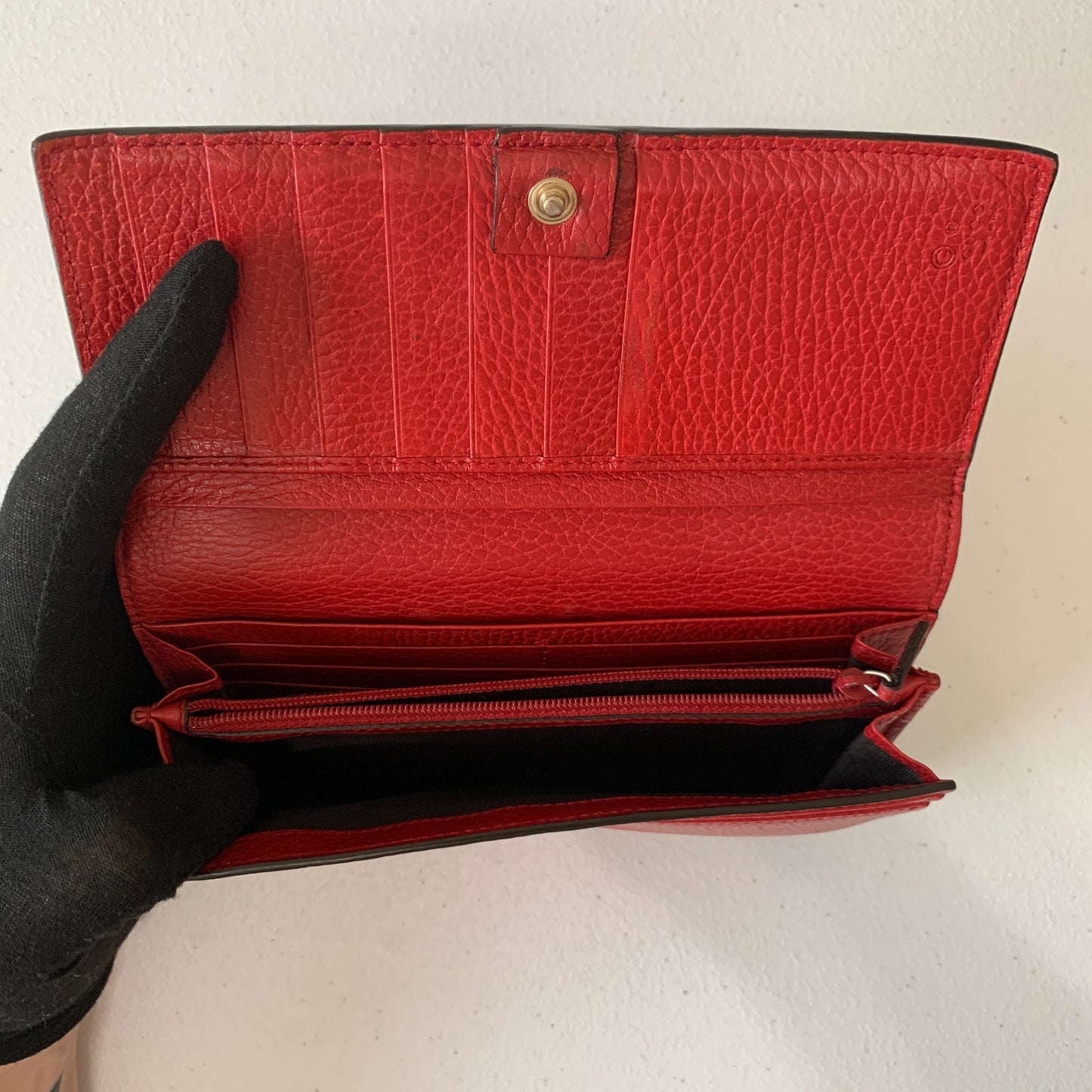 Gucci GG logo long red leather wallet authentic with COA