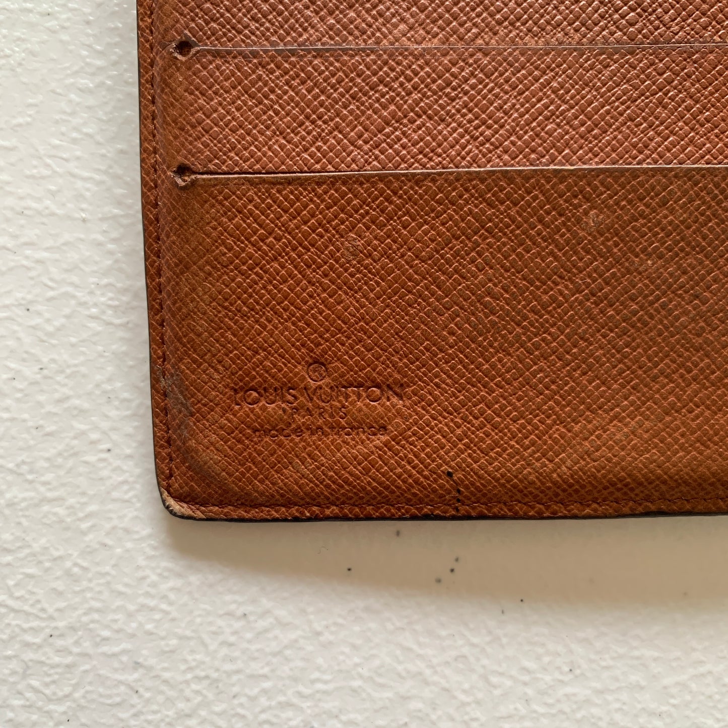 Louis Vuitton men bifold monogram wallet 9001AN Automatic with COA