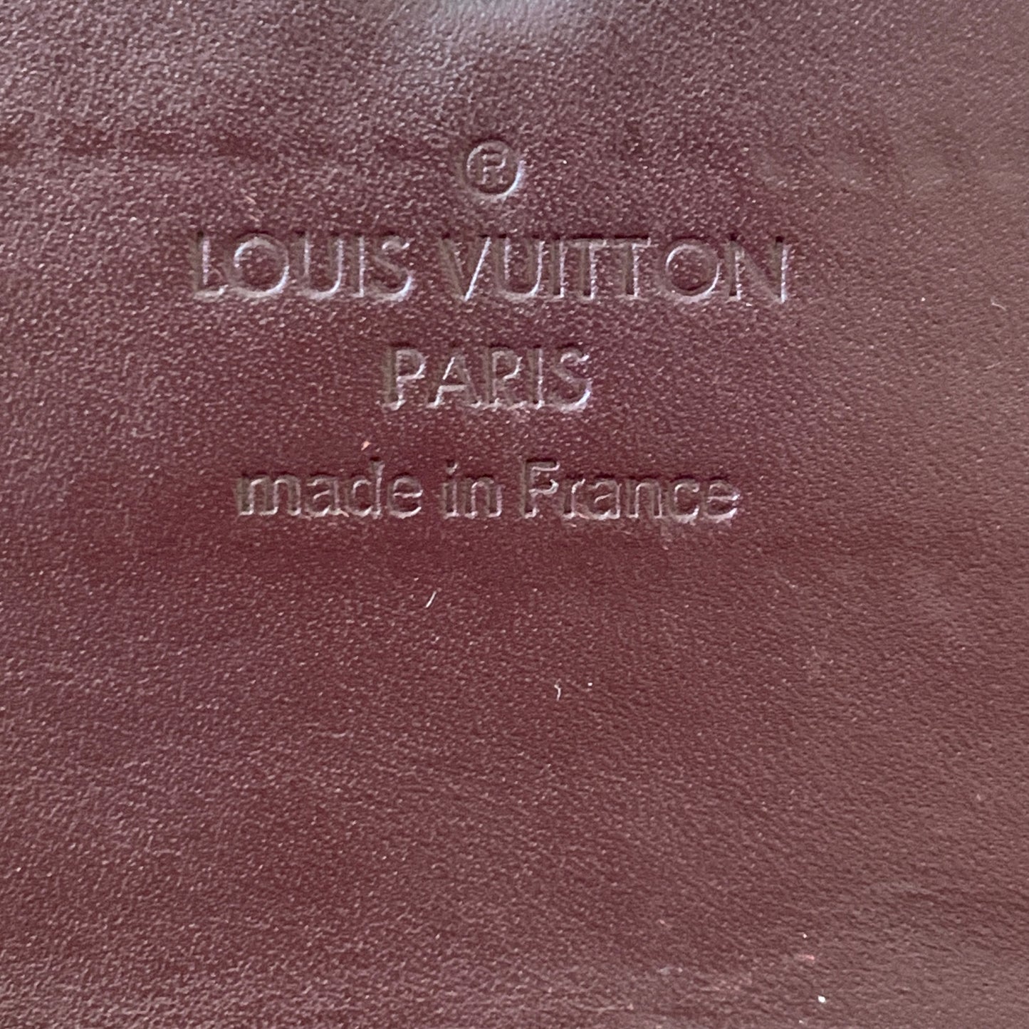 Louis Vuitton vernis monogram Wallet TR1143 Authenticator with COA