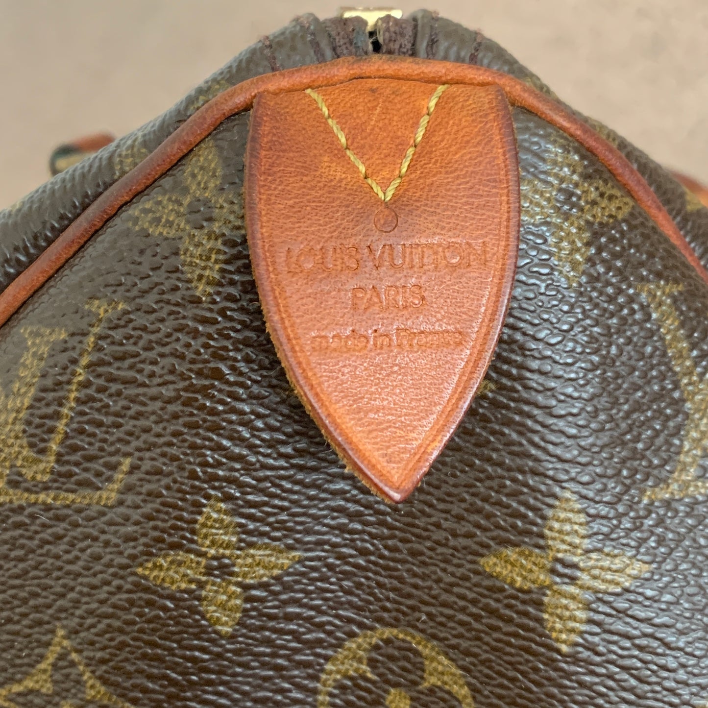 Authentic Louis Vuitton vintage speedy 30 handbag
