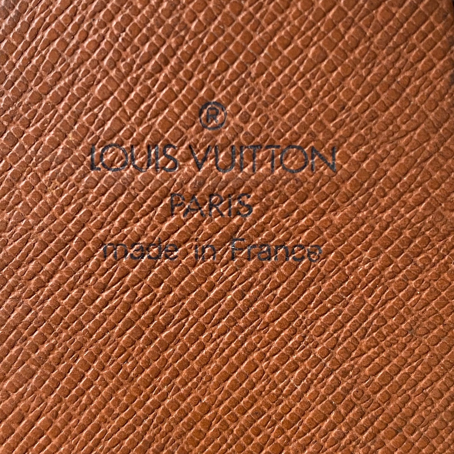 Louis Vuitton CT0928 monogram cigarette holder Authentic with COA